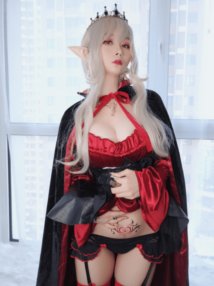 白银81-皇家吸血鬼[50P/8V/524MB]预览图 2