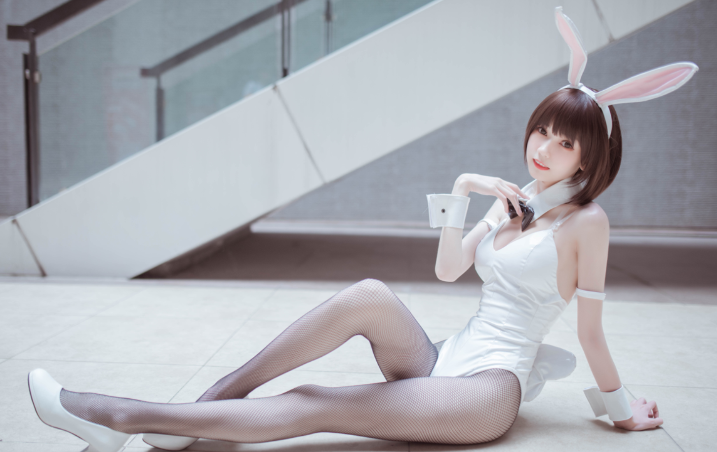 你的负卿-圣人惠兔女郎[23P/105MB]预览图 2