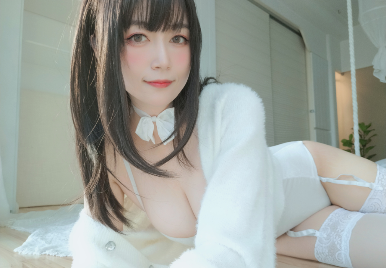 白银81-白丝兔子[109P/4V/866MB]预览图 2