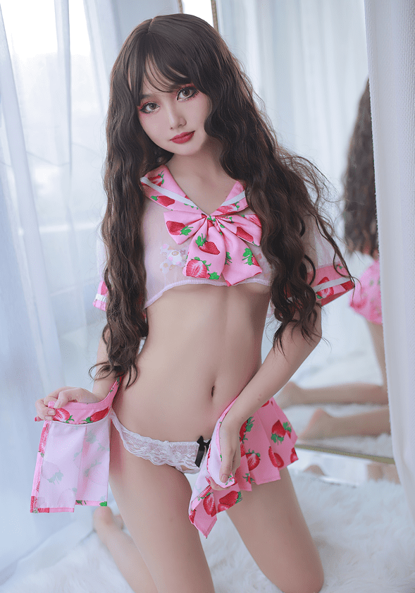 您的蛋蛋–NO.022 [YouMi尤蜜]草莓甜心[37P-611MB]预览图 2