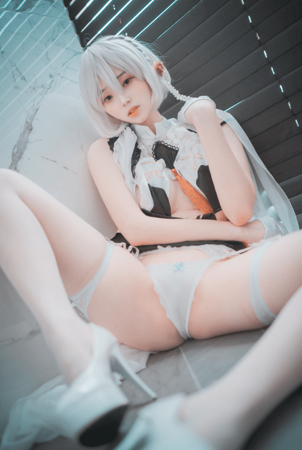 韩国妹子 Bambi(밤비)–NO.064[DJAWA] Azur Lane HMS Sirius (Azure Horizons) [73P-598MB]预览图 3