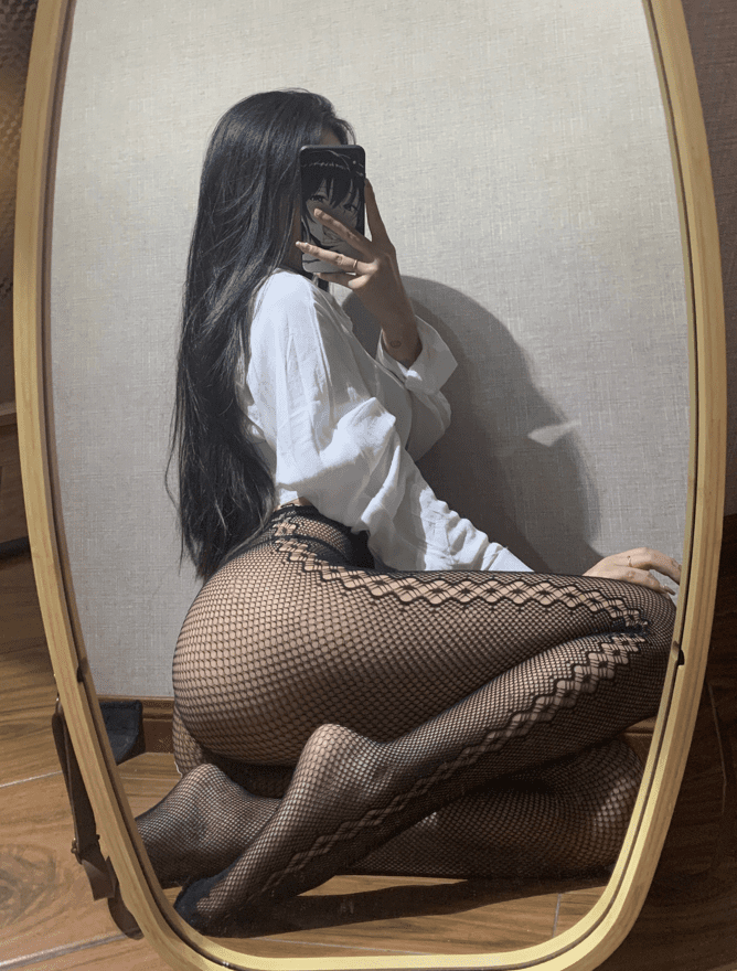 【微密圈】陈佩奇yyyy图集 【 410P11V-1.1G】预览图 2