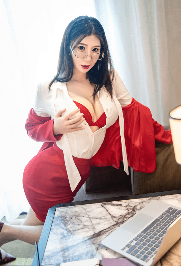 [XiuRen秀人网] 2021.09.16 No.3954 顾乔楠Cora 秘书制服写真套图[62+1P 489M]预览图 2