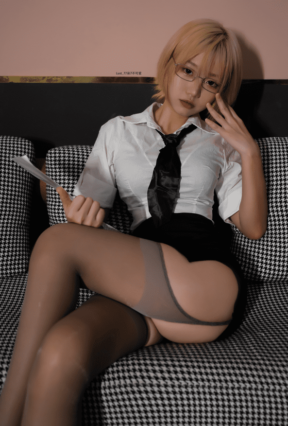 柒柒要乖哦–家庭教师 [124P-1.77GB]预览图 3