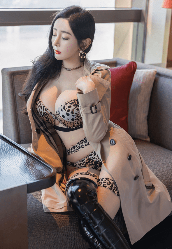 [XiuRen秀人网] 2021.09.29 No.4020 允爾 [92+1P 843M]预览图 2