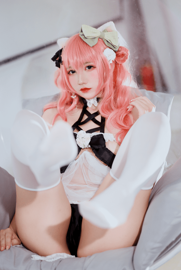 九曲Jean–NO.111 粉发妹妹 (正片+自拍) [46P-278MB]预览图 2