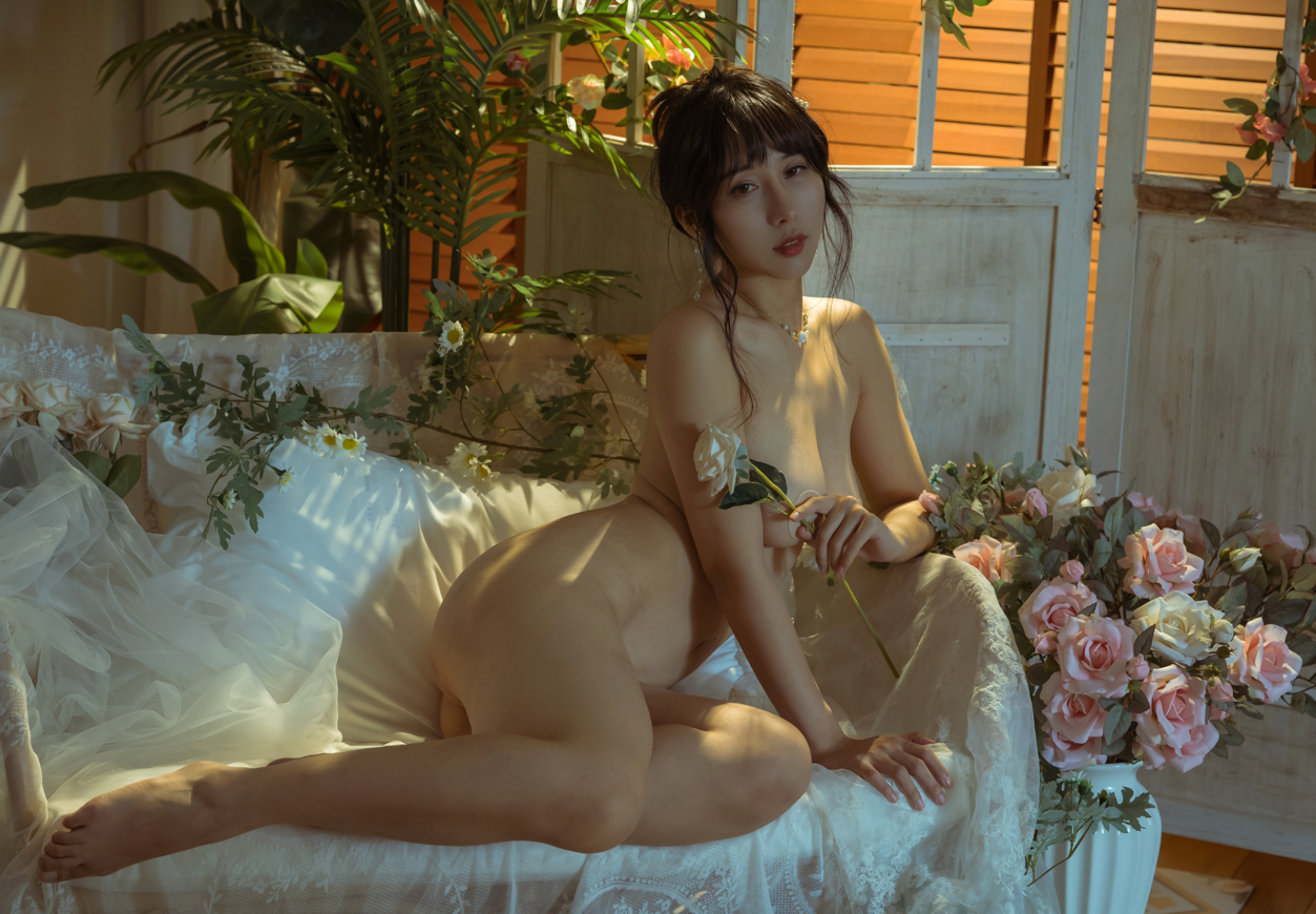 【抢鲜】Genji云溪溪–NO.015 奶桃 – 黄昏 [41P-461MB]