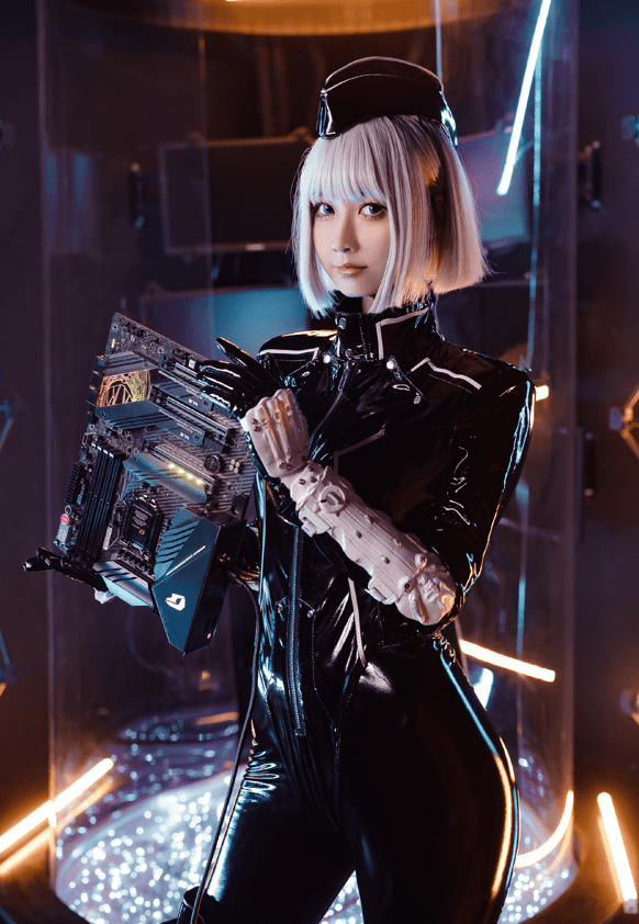 izumi泉桃子 – NO.006 帝国通讯官 [30P-233MB]预览图 2