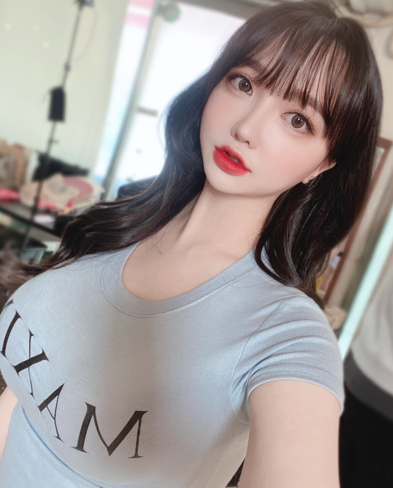 孫樂樂 – NO.057 Miss Maxim Contest 2022 Son Ye-Eun (손예은) [17P4V-767MB]预览图 3