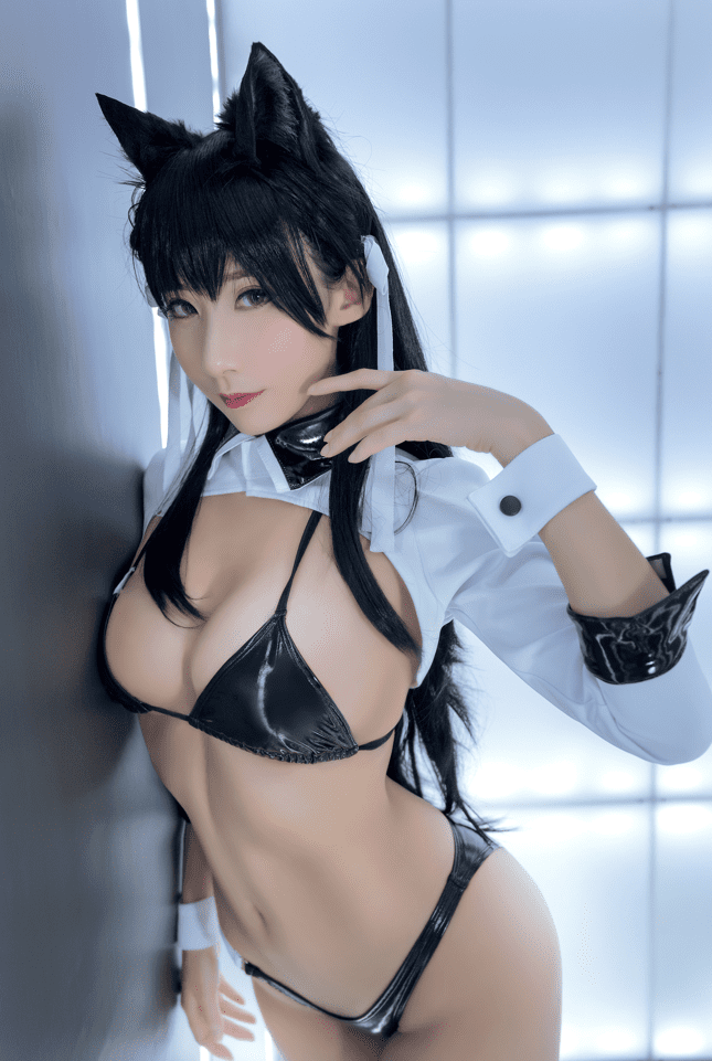 索索-sophia – NO.01 Atago Racing Queen [25P-98MB]预览图 2