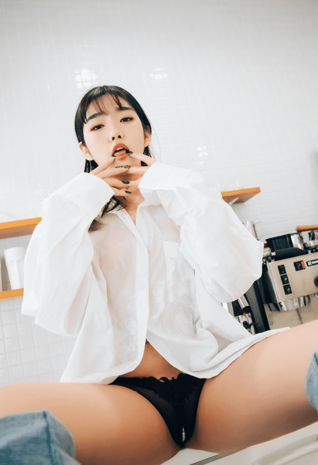 Sonson – NO.026 [Loozy] Nude Apron[110P-206MB]预览图 3