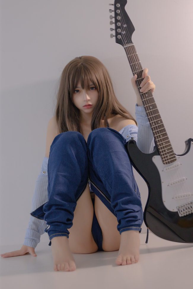 疯猫ss – NO.150 2022 夏日限定A本 吉他妹妹 牛仔裤[20P-434MB]预览图 2