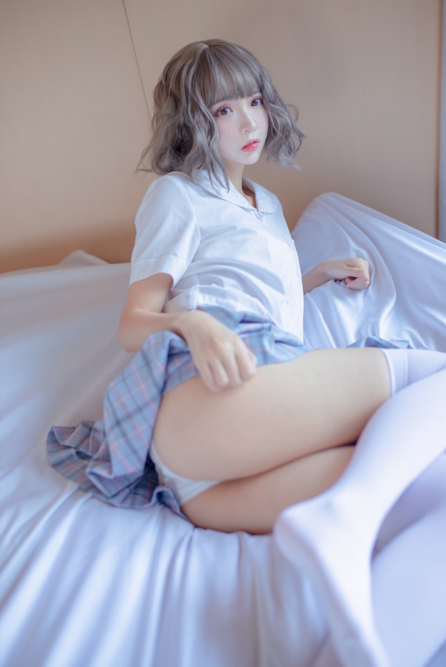 疯猫ss – NO.151 思绪本 jk[33P-471MB]预览图 3