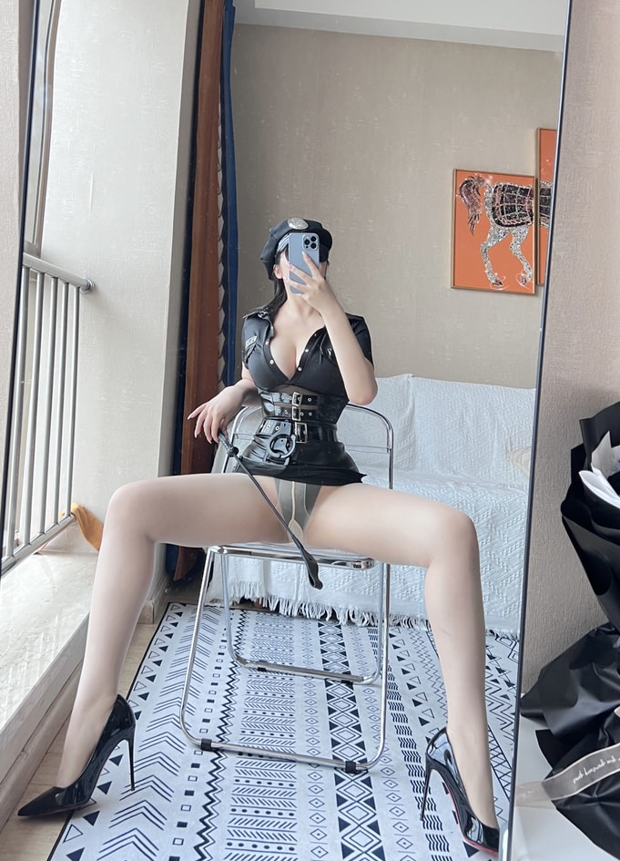 【微密圈】120斤的小王同学-女教官[71P2V-1.5GB]预览图 3