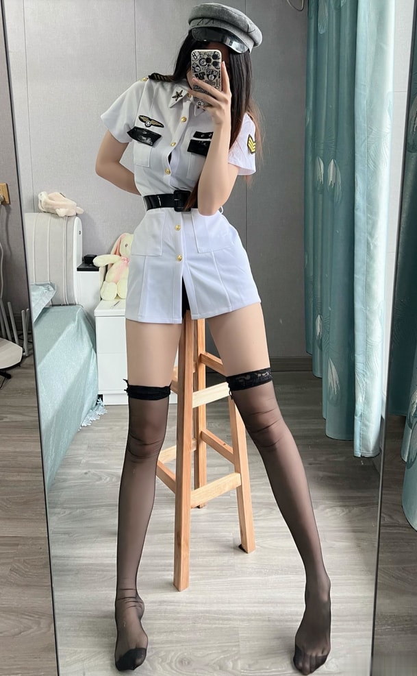 【微密圈】刘雅萌-御姐性感[32P-77MB]预览图 2