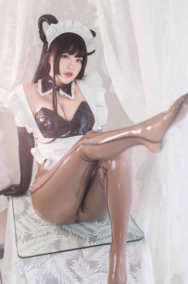 白烨 – VOL.059 胶衣魅魔姐姐 [58P4V-1.23G]预览图 2