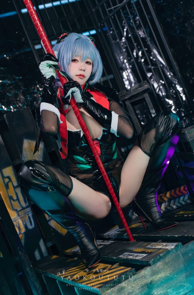 咬一口兔娘ovo – 黑凌波&小剧场 [50P1V-1.03G]预览图 2