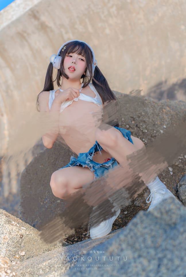 咬一口兔娘ovo – 海音旋律+Mr.Chu [70P1V-1.44G]预览图 2