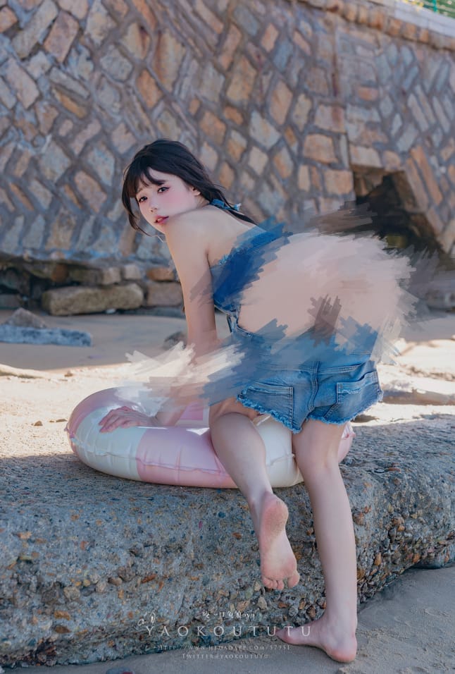 咬一口兔娘ovo – 海の夏日 Shotgun [83P1V-1.44G]预览图 2