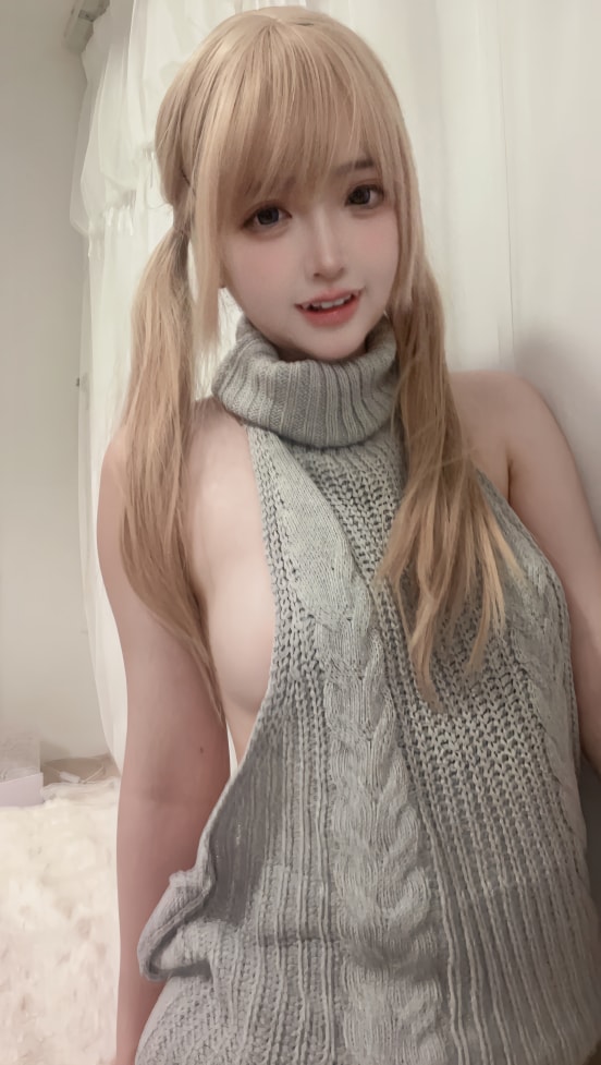 疯猫ss – NO.165 Fantia 2023年12月会员订阅合集(5套) [50P-171M]预览图 2