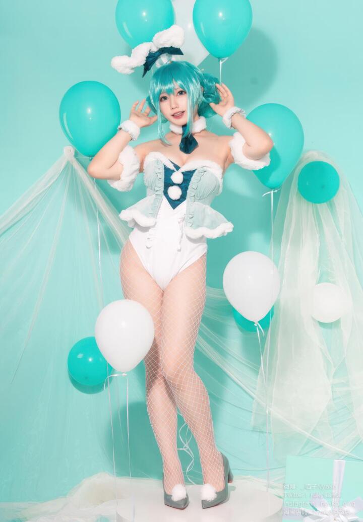 Nyako喵子 NO.069 初音白兔[41P-323M]预览图 2