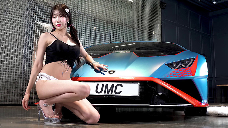 [展会]2022年UMC mini车展韩国模特敏哈林Min Harin白色热裤预览图 3