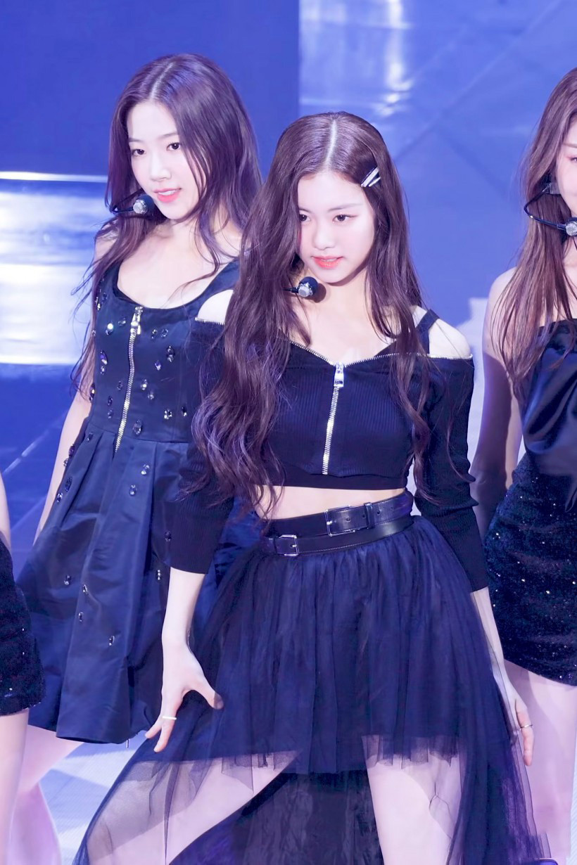 [饭拍]220502韩国女团LE SSERAFIM高清饭拍秀合集[48v/20.39G]