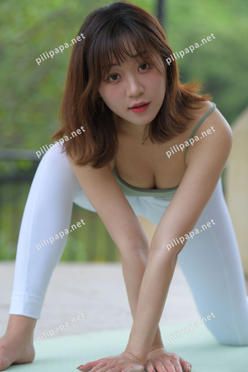 [旅拍]651.[红石摄影作品]阳光明媚的下午，她迟到了[图片/视频/24.06G]