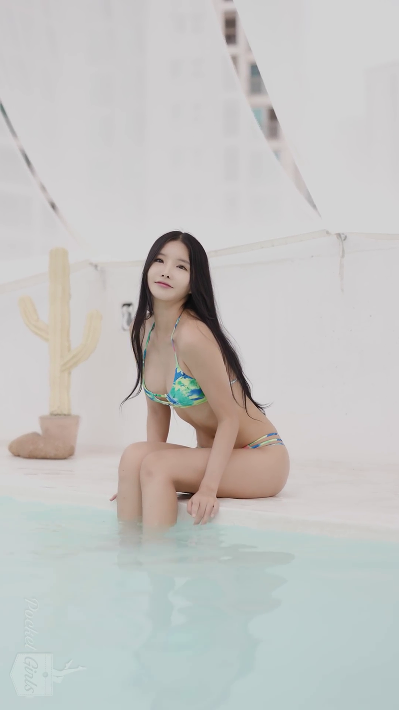 [写真]Pocket Girls金延智Yeonji碎花比基尼泳装性感写真预览图 3