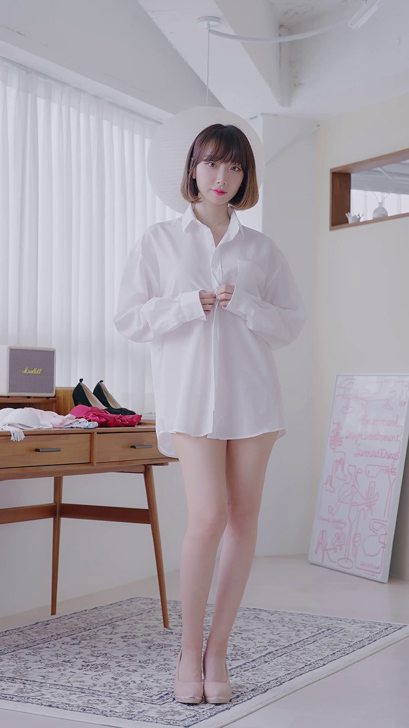 [写真]lookbook模特竖版拍摄那贤Dayeon白色比基尼预览图 2