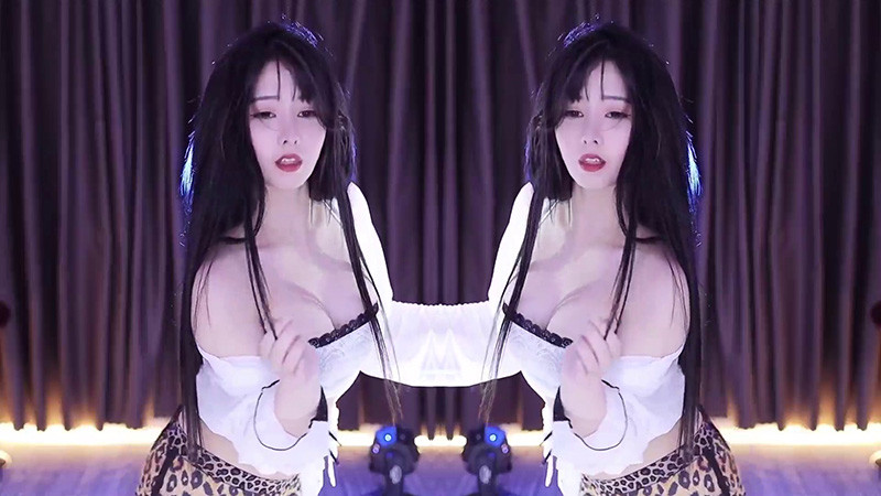 [主播]虎牙直播沪娱许许性感热舞无水印合集一[12部/2.92GB]预览图 2