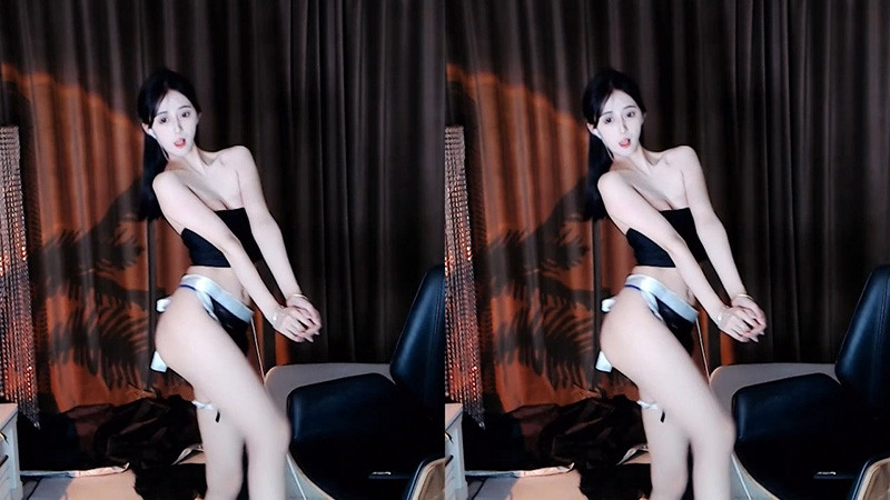 [主播]网易CC主播欣彤巴拉巴拉定制透视围裙热舞预览图 2