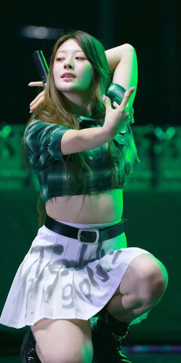 [饭拍]20230504韩国女团STAYC现场[30v/24.2GB]预览图 2