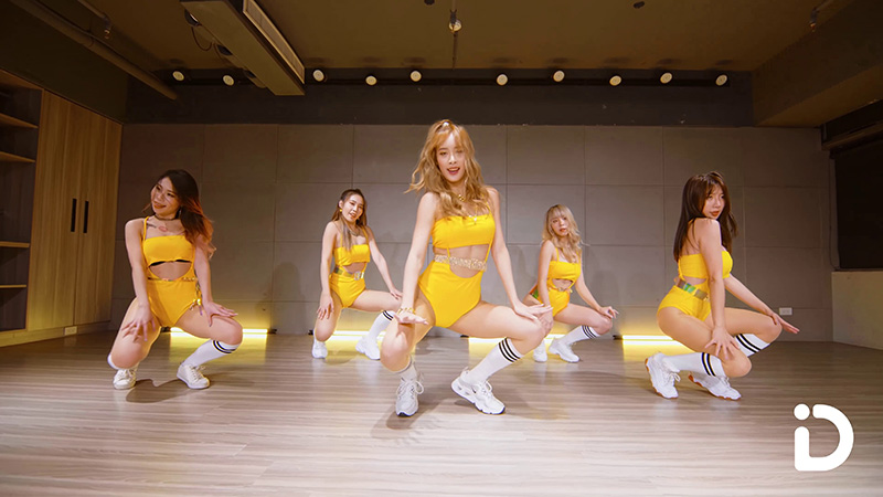 [热舞][4k]金孝静HYOLYN- SAY MY NAME(说出我的名字) - Zoey预览图 3