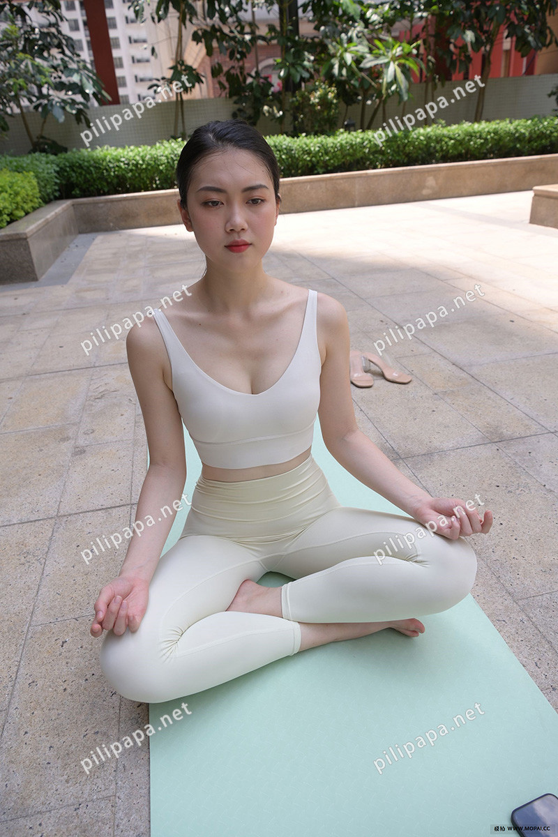 [街拍]659.[魂魂摄影作品]浅黄瑜伽裤美女[图片/视频/23.06G]预览图 2