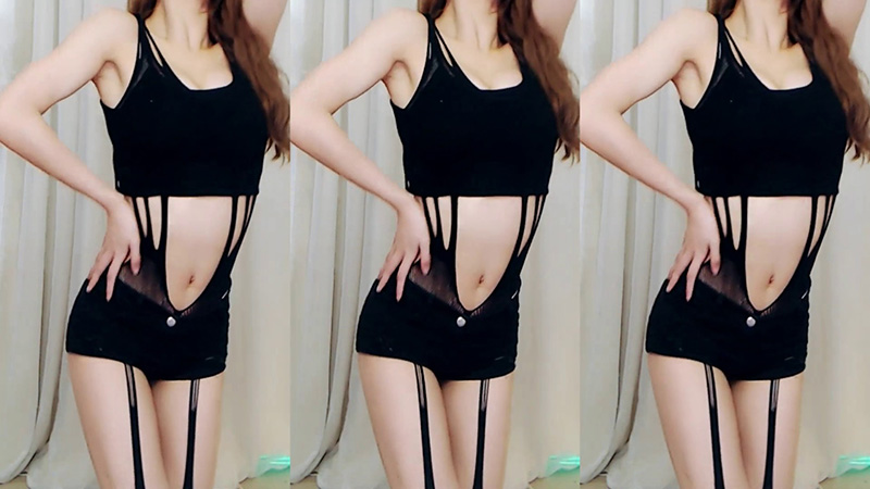 [主播]斗鱼钱壹斤房管群黑丝网袜热舞预览图 3