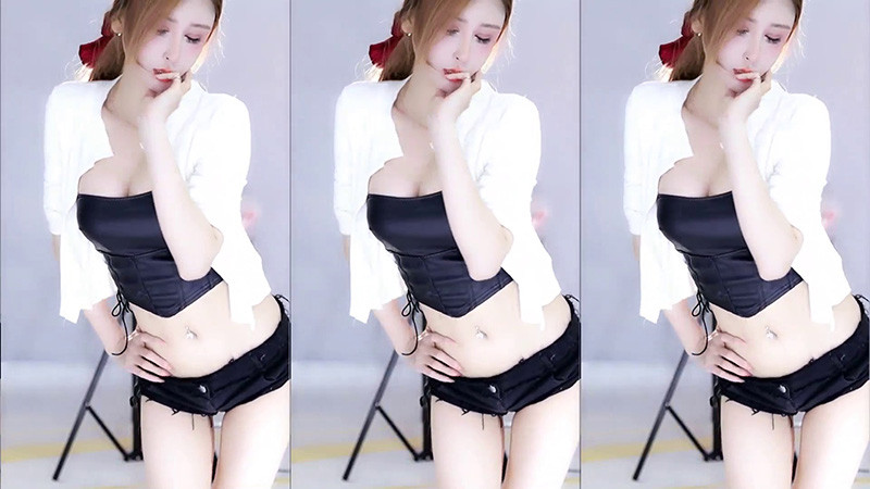 [主播]网易cc直播侨米娜性感热舞合集一[6V/1.29GB]预览图 3