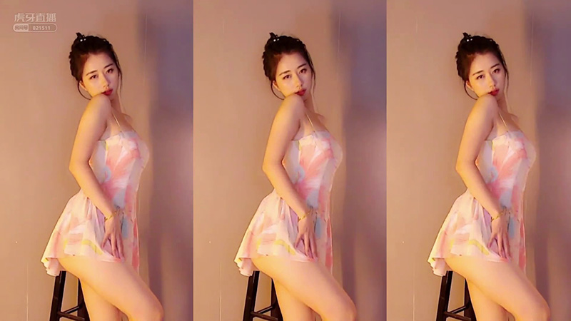 [主播]虎牙安妮清纯小短裙性感诱惑舞蹈2部