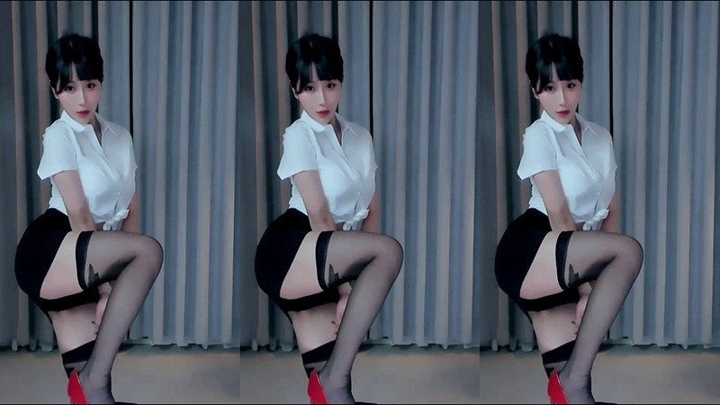 [合集]斗鱼/B站主播小深深儿舞蹈合集[9部/1.08GB]预览图 2