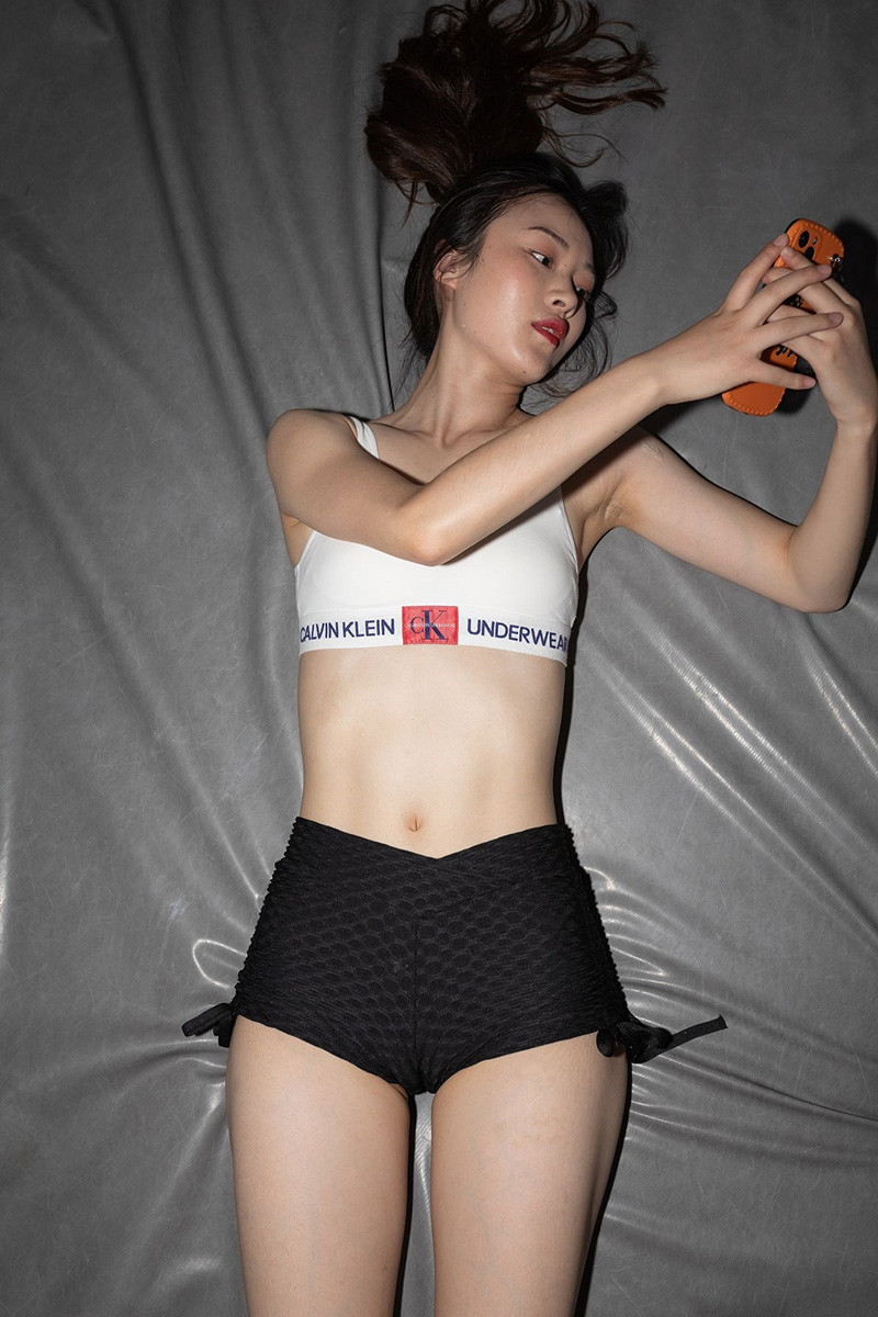 [街拍]738.攀岩的热裤美女[图片/视频/16.0GB]预览图 4