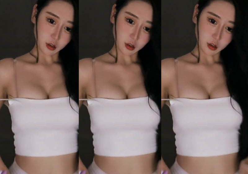 [主播]网易CC直播早安酱热舞高耸挺拔预览图 2