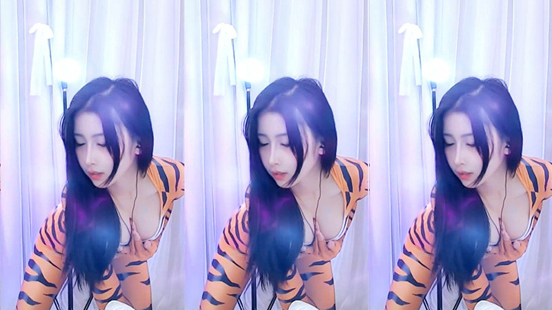 [主播]网易CC直播念可23年1月原版热舞合集[37V/4.8G]预览图 3