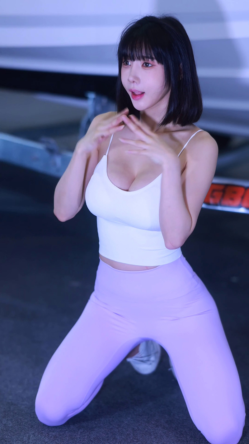 [展会]韩国名模宋珠儿Song Yoo A饭拍秀无水合集[15V/8.14 GB]预览图 3