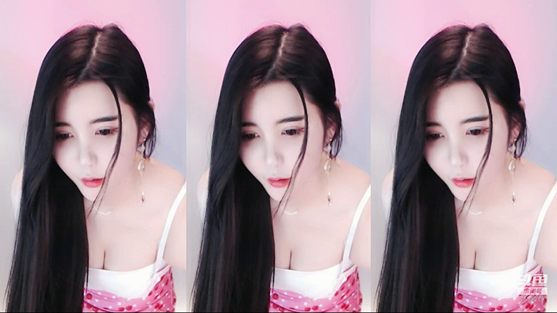 [合集]斗鱼舞蹈主播Sun佐伊性感热舞合集一[30部/3.14GB]预览图 7