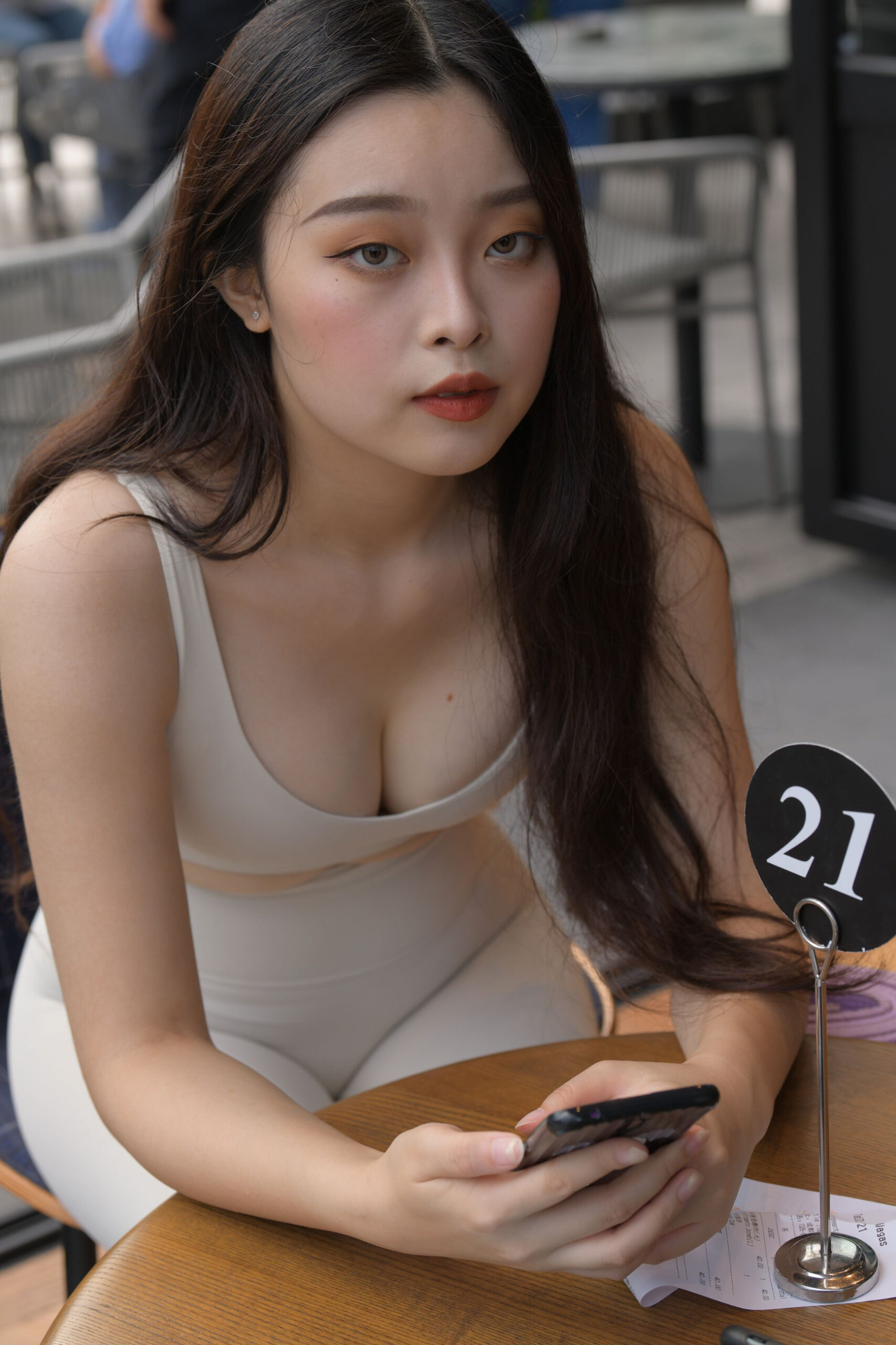 [街拍]447.裸色瑜伽裤美女[图片/视频/21.61GB]预览图 3