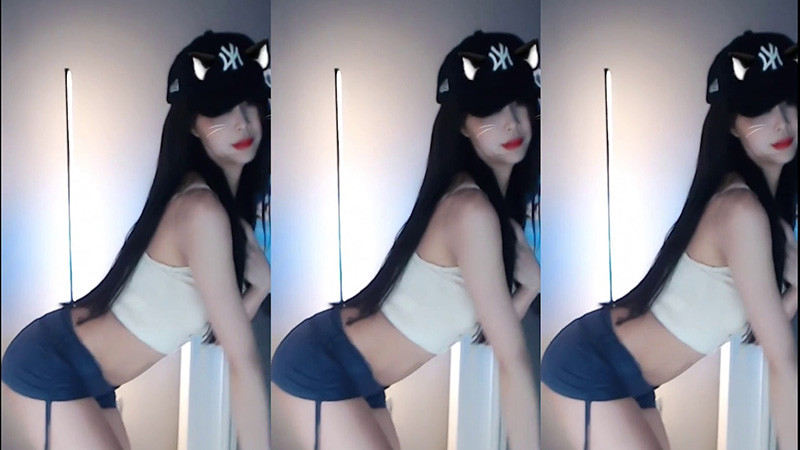 [主播]虎牙主播猫啾啾低胸热裤抖臀热舞预览图 2