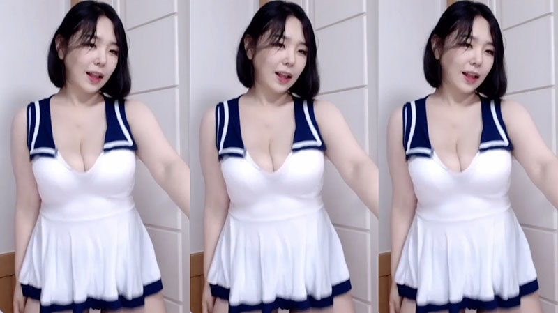 [主播]2021071701性感抖胸摩托摇热舞