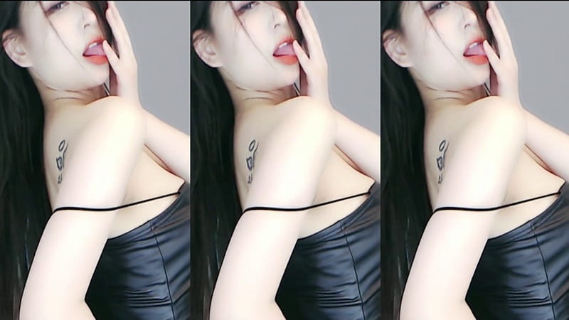 [主播]虎牙直播苏樱性感抖臀抖胸热舞合集一预览图 2